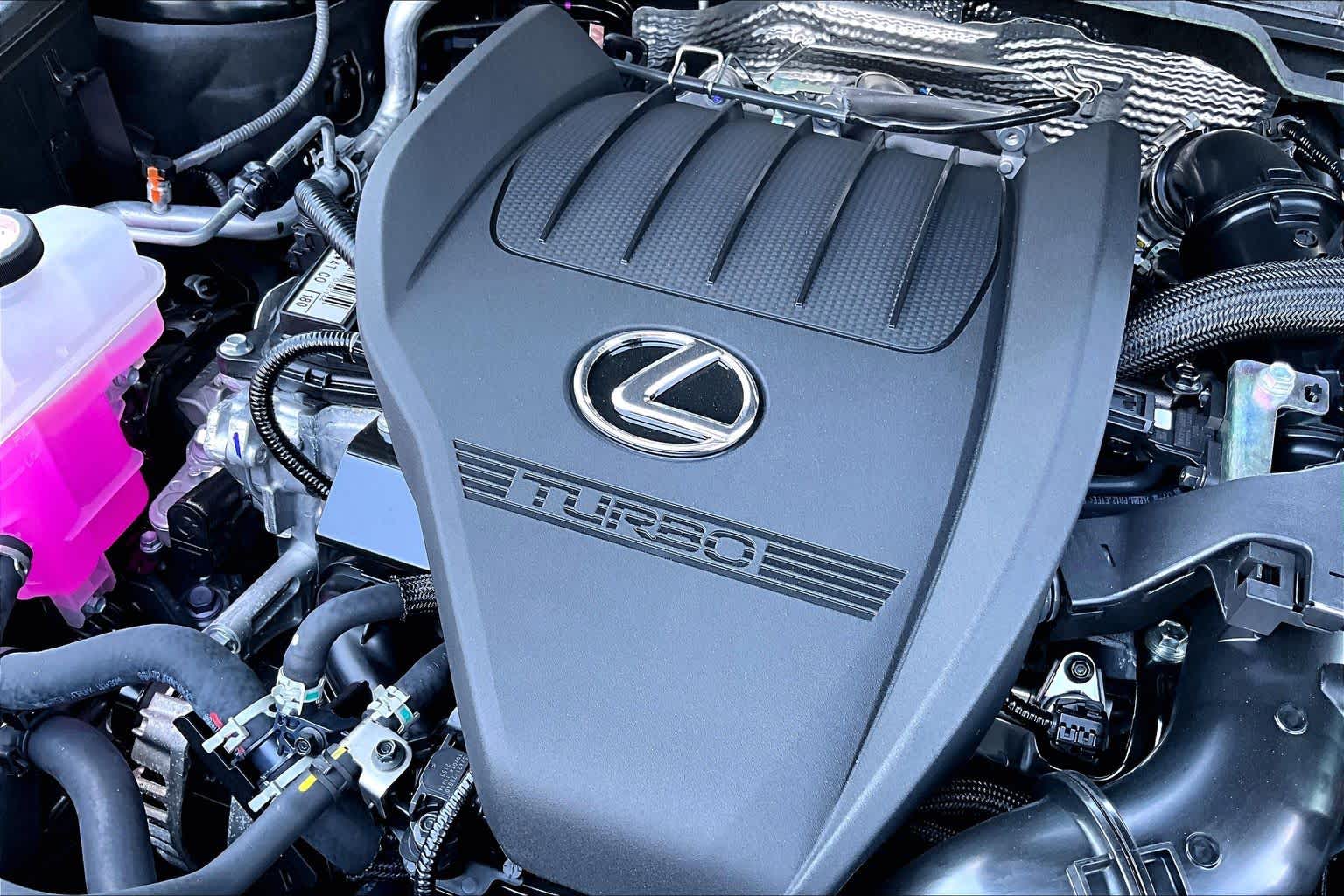 2026 Lexus RX 350 photo 18 of 21