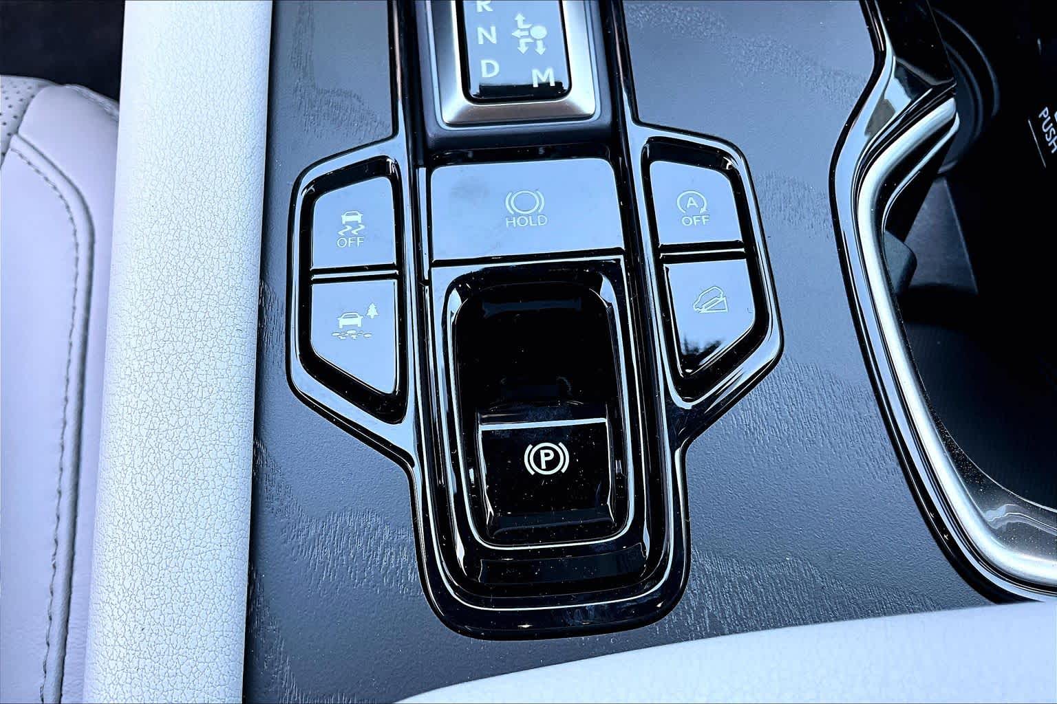 2026 Lexus RX 350 photo 13 of 21