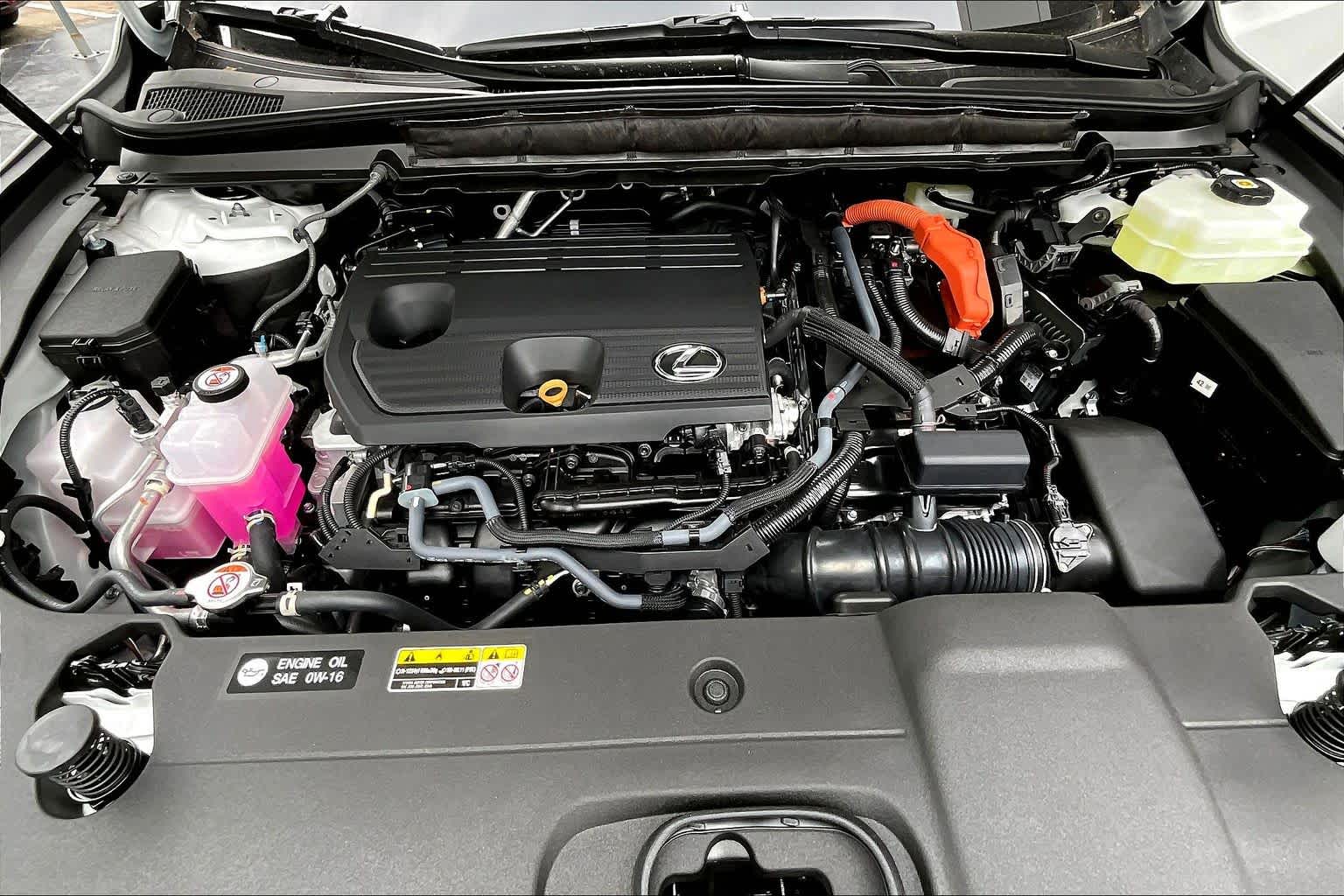 2026 Lexus RX 350h photo 17 of 21