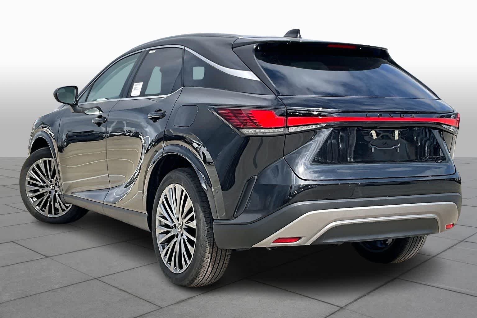 2026 Lexus RX 350h Luxury - 3
