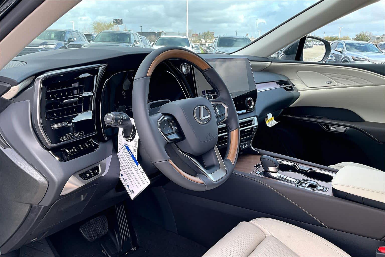 2026 Lexus RX 350h Luxury - 9