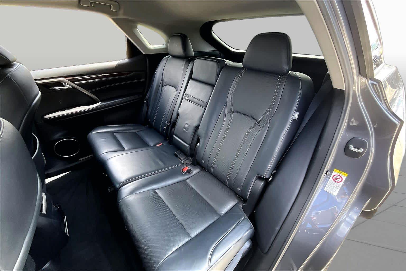 2017 Lexus RX 350 photo 18 of 34