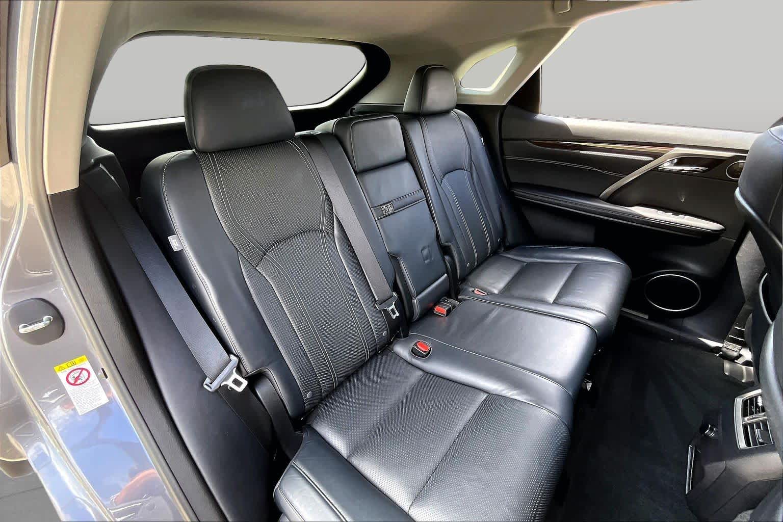 2017 Lexus RX 350 photo 17 of 34
