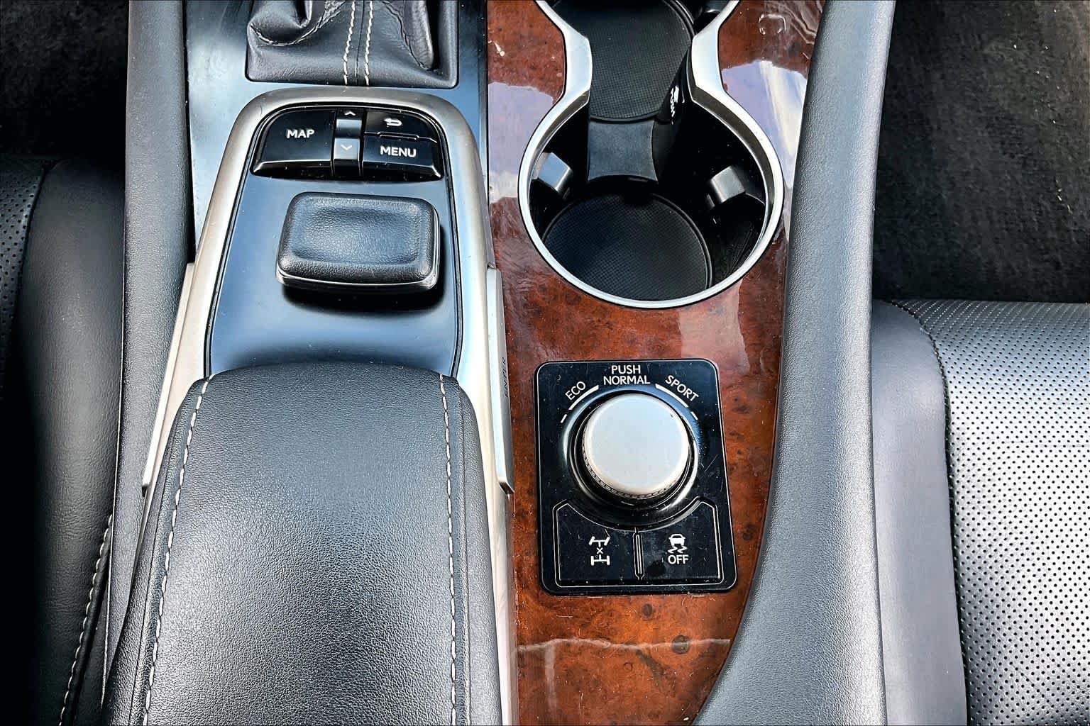 2017 Lexus RX 350 photo 33 of 34