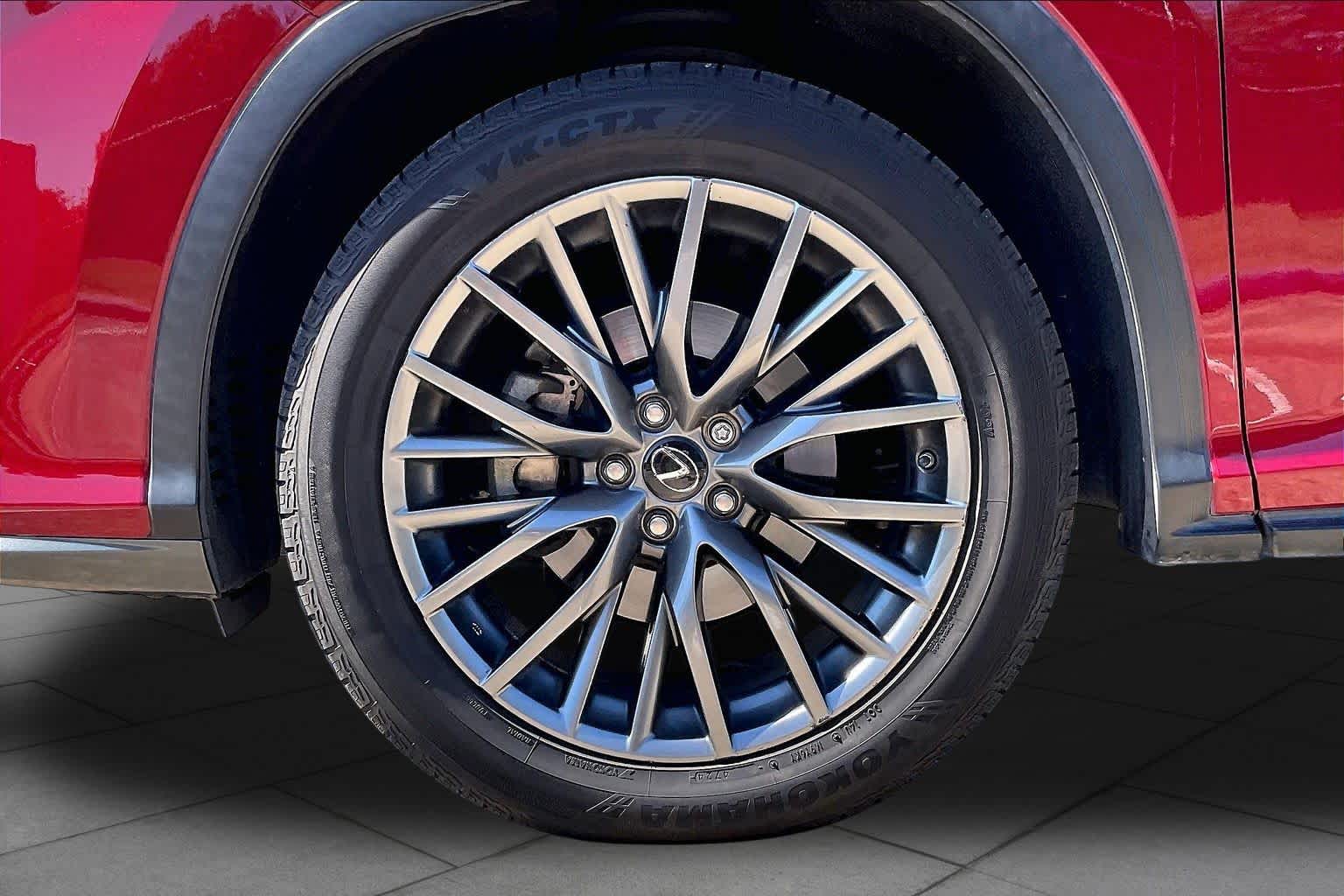 2019 Lexus RX 350 photo 10 of 35