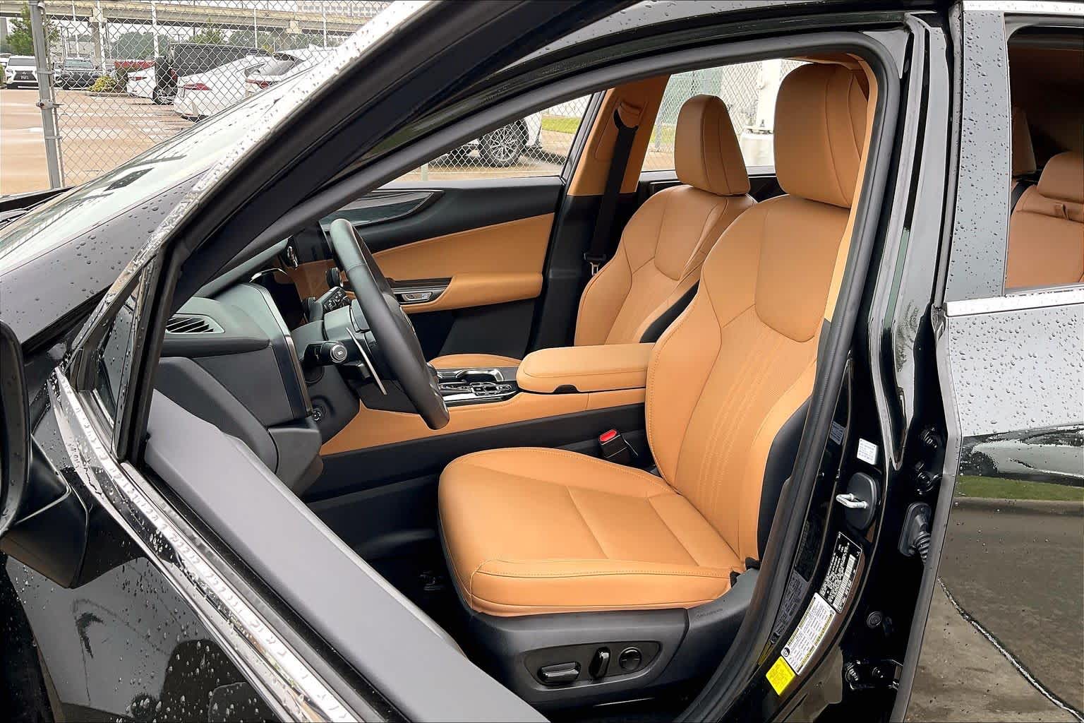 2024 Lexus NX 250 Premium - 6