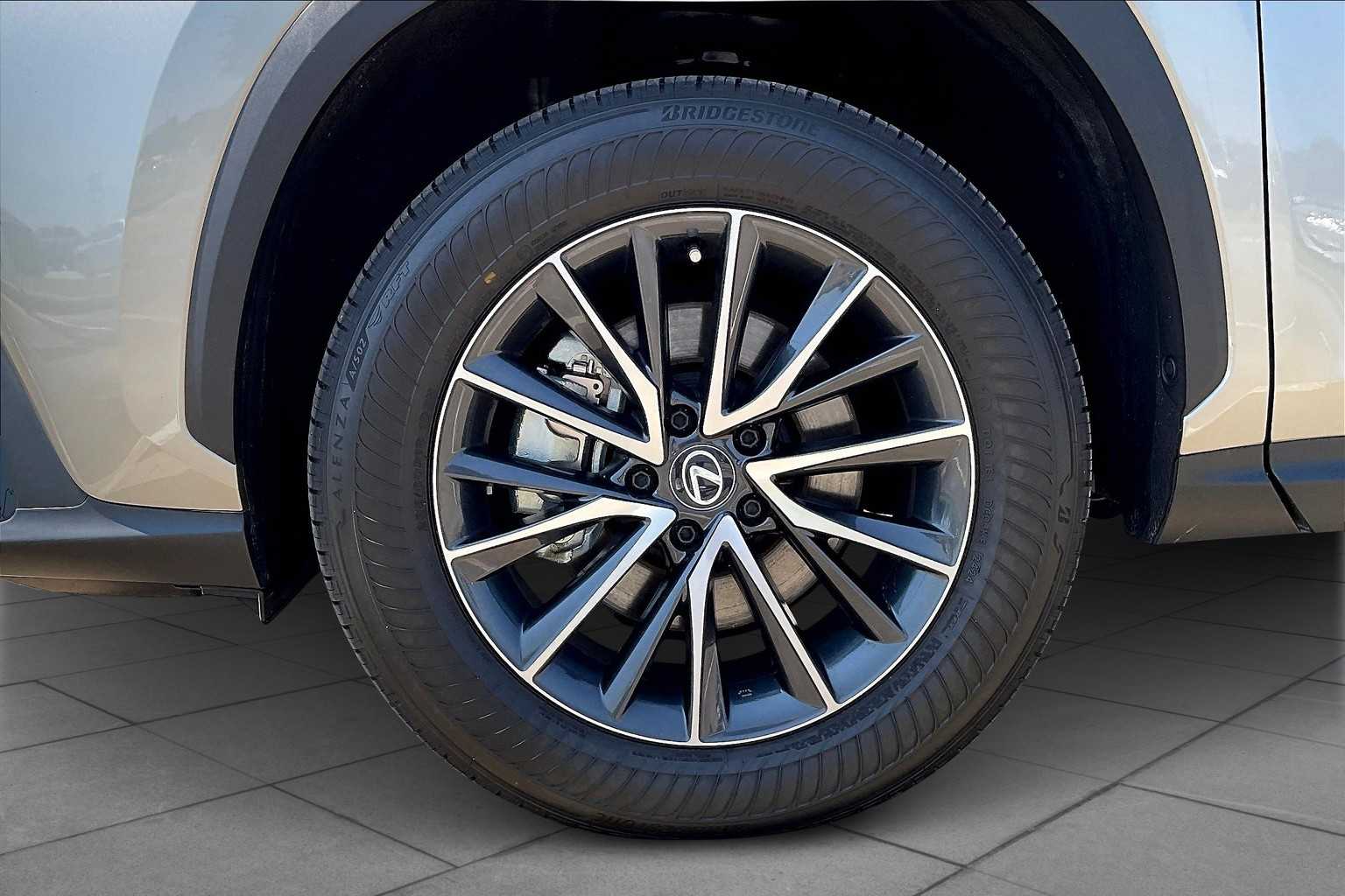 2024 Lexus NX Premium  - 7