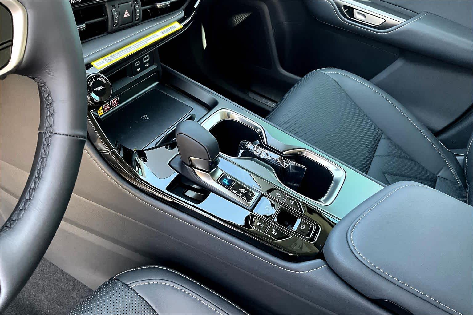 2026 Lexus NX Luxury  - 10