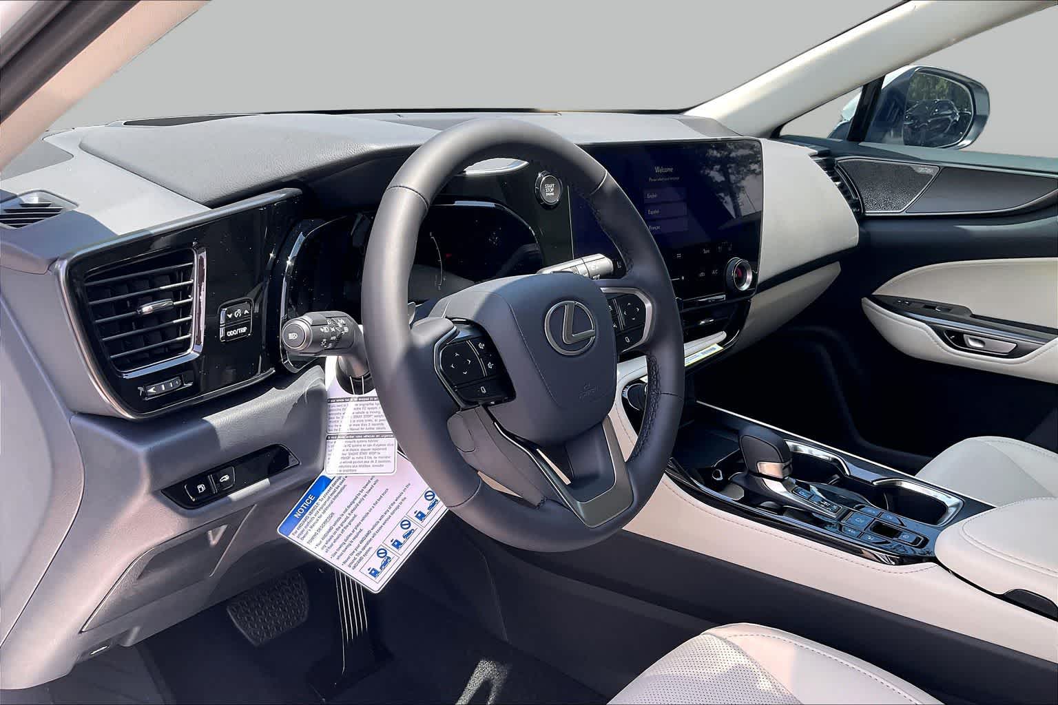 2026 Lexus NX 350 Luxury - 9