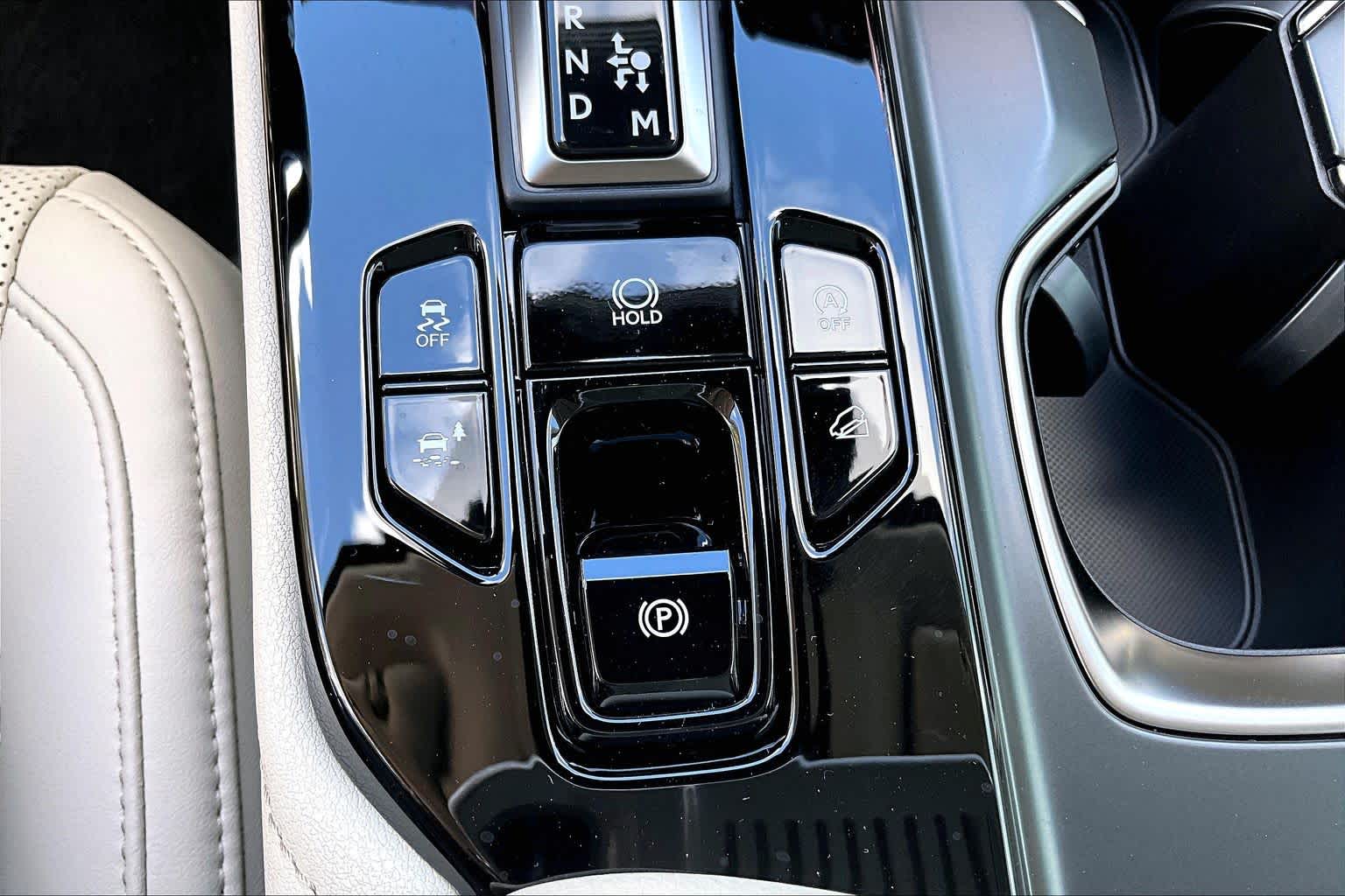2026 Lexus NX 350 photo 13 of 21