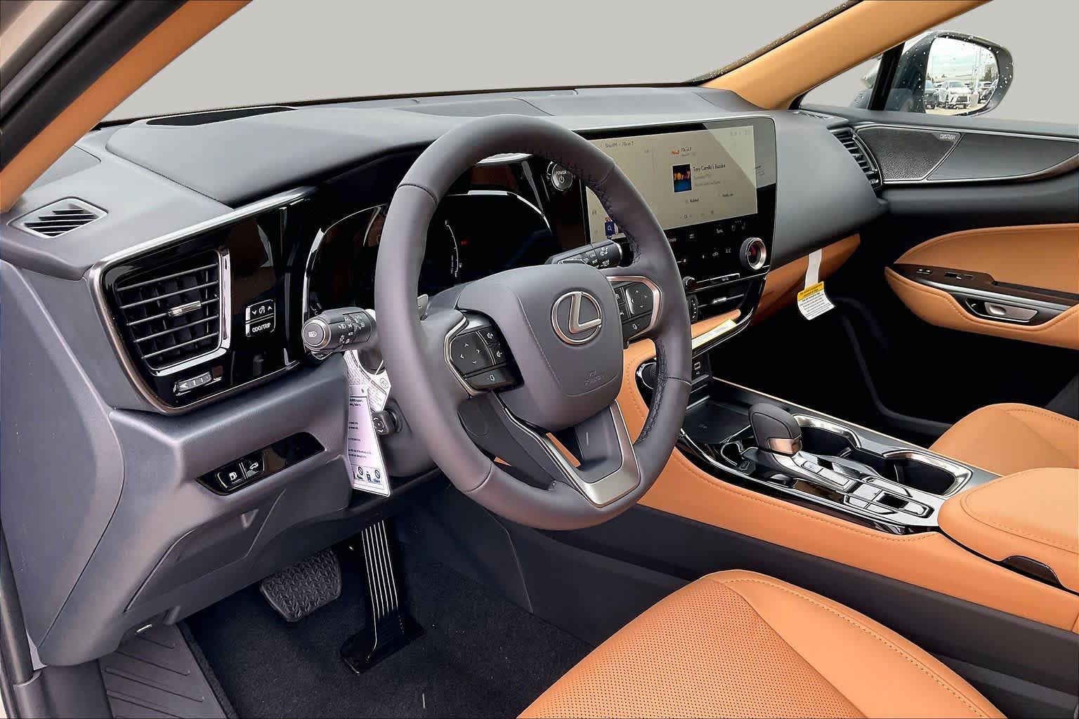 2026 Lexus NX 350h photo 10 of 21