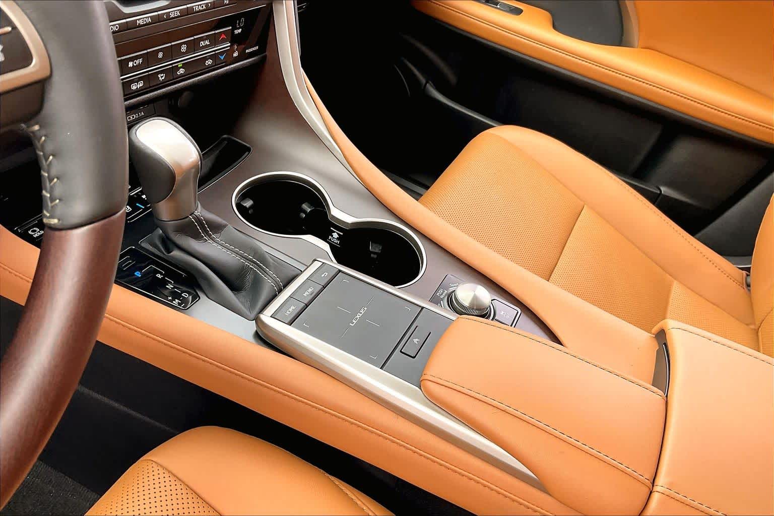 2022 Lexus RX 350 photo 13 of 33