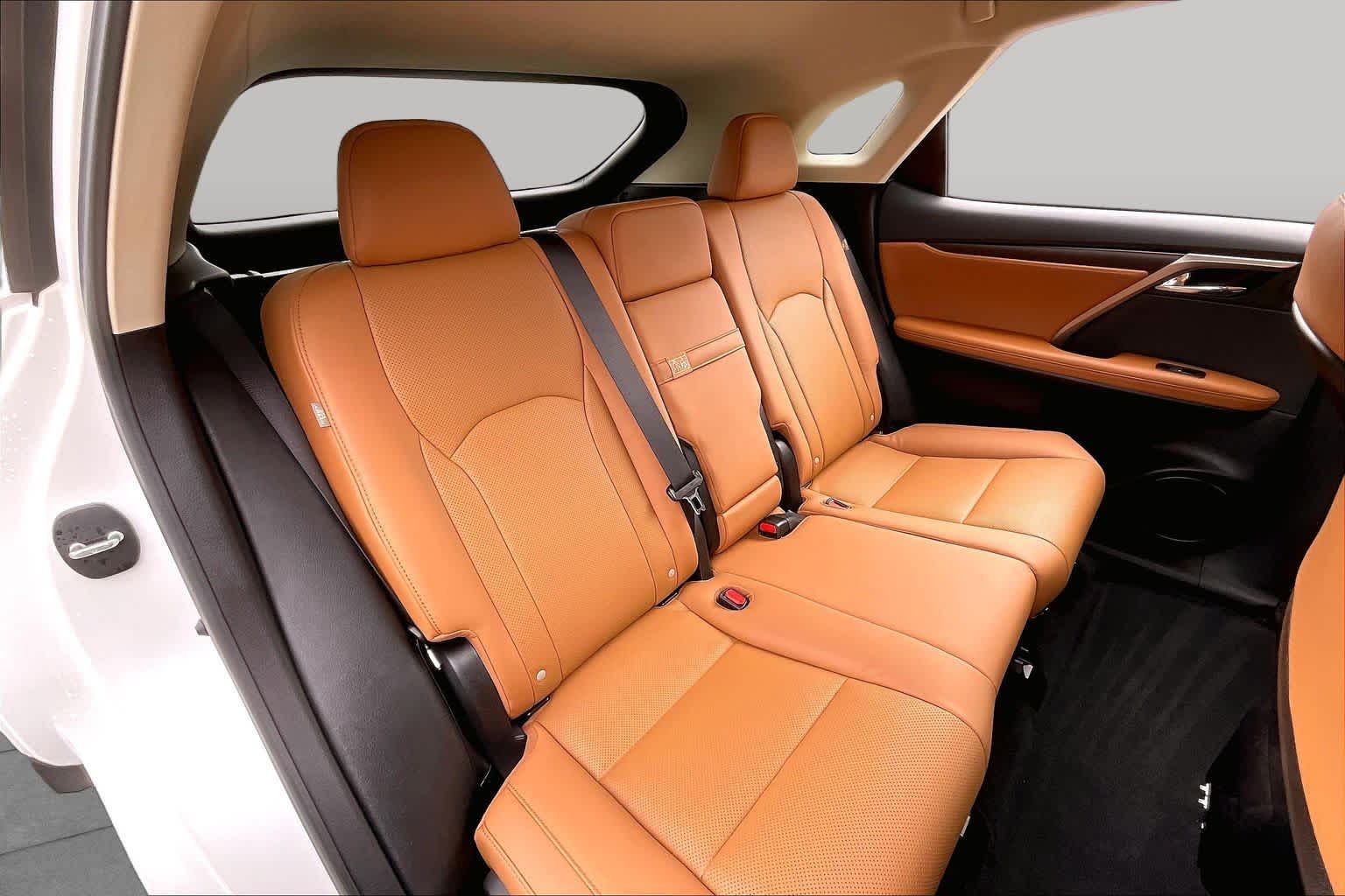 2022 Lexus RX 350 photo 16 of 33