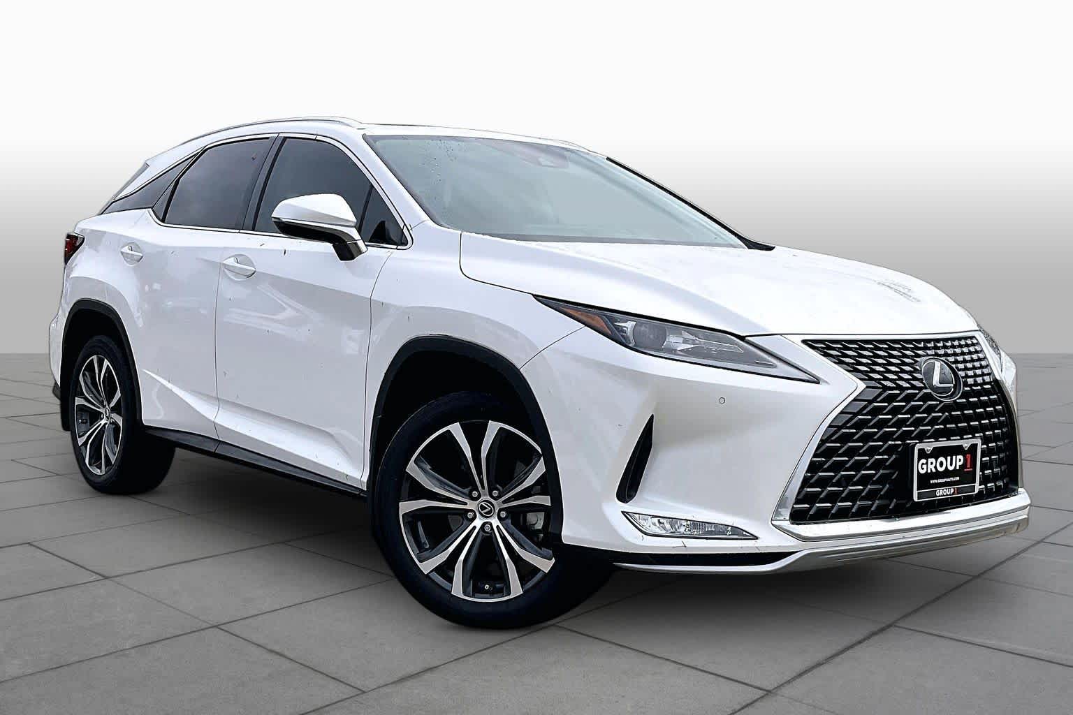 2022 Lexus RX 350 photo 2 of 33