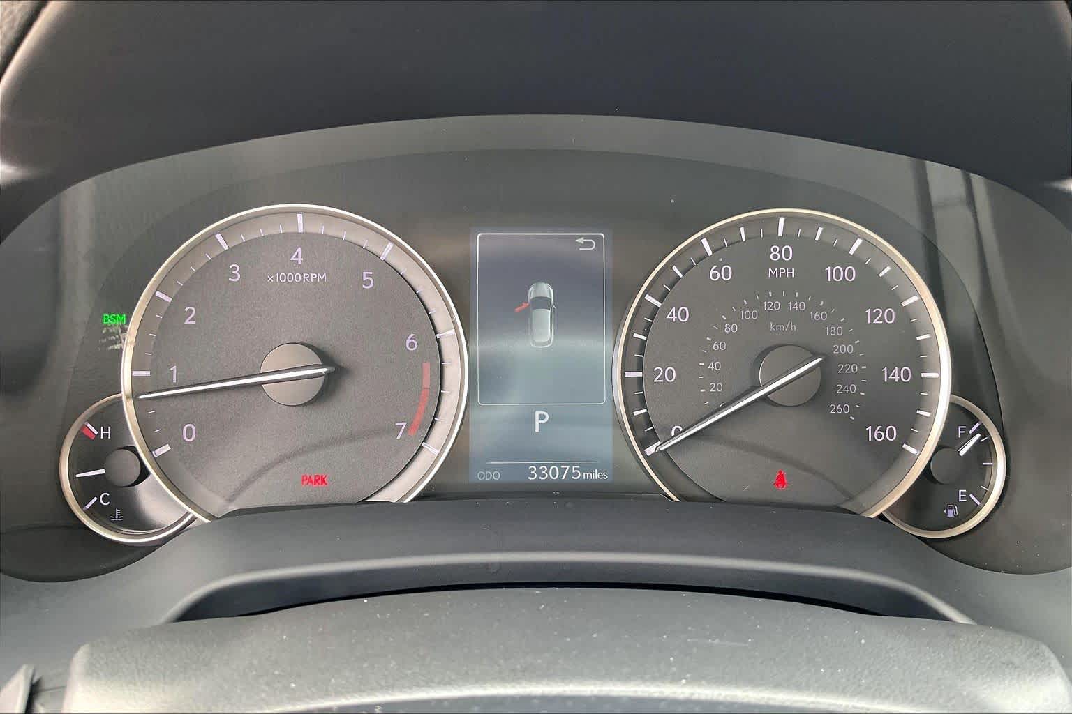 2022 Lexus RX 350 photo 22 of 33