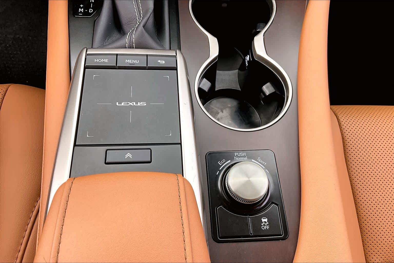 2022 Lexus RX 350 photo 32 of 33