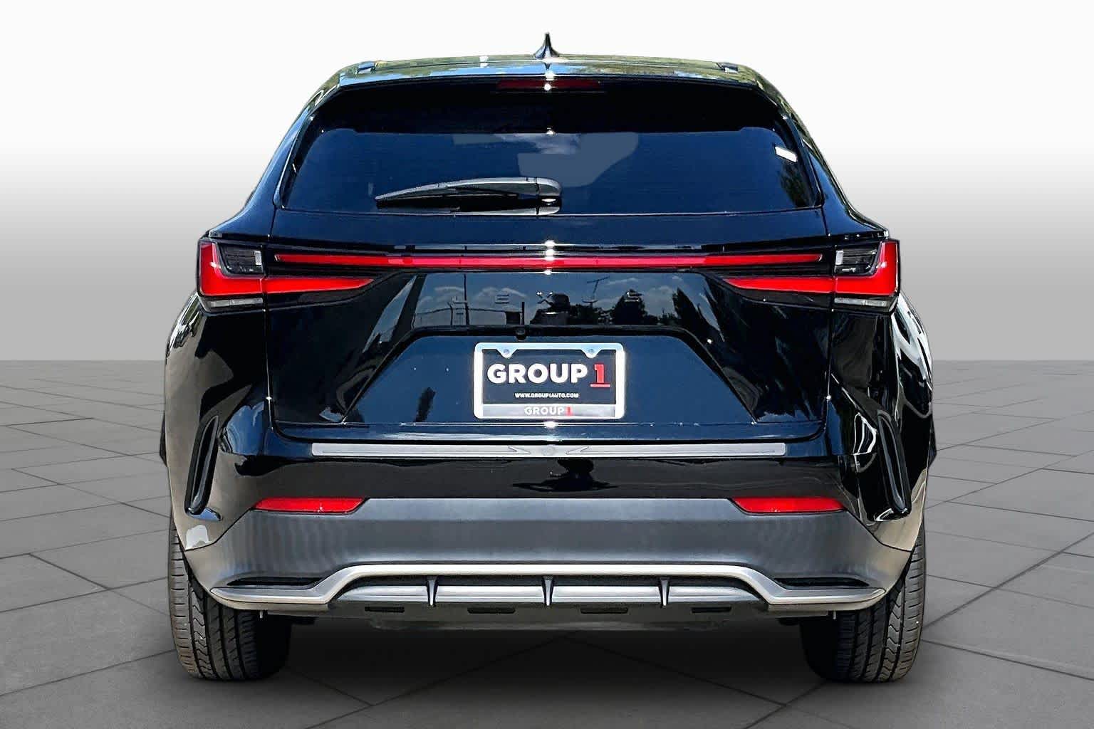 2024 Lexus NX 350 photo 5 of 34