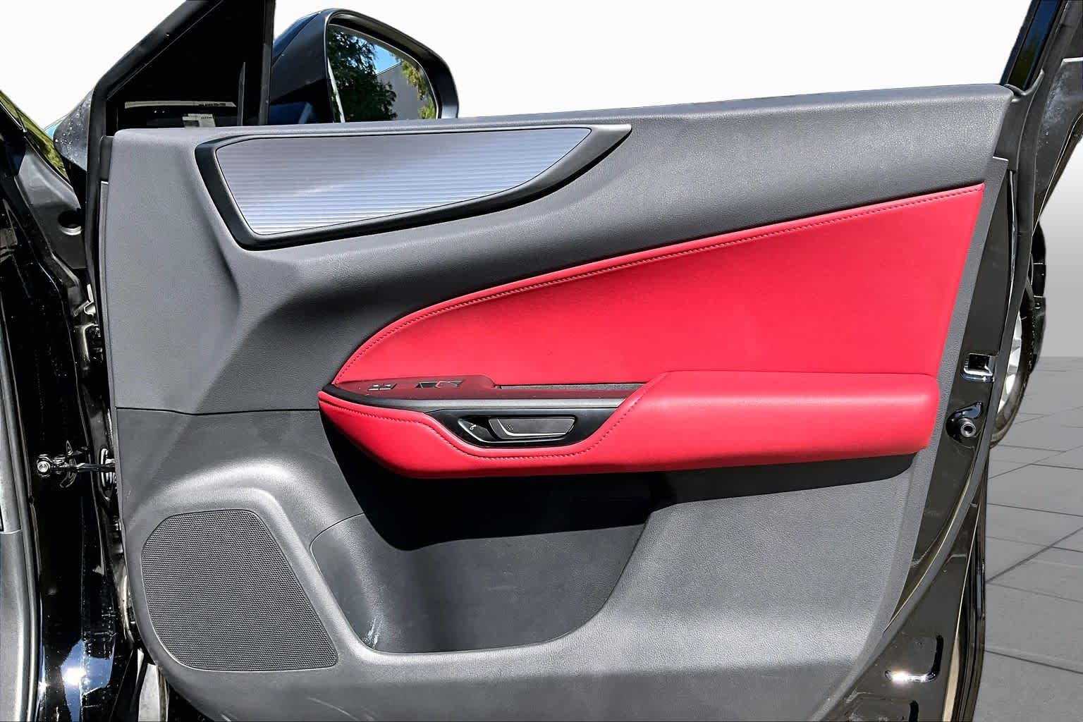 2024 Lexus NX 350 photo 21 of 34