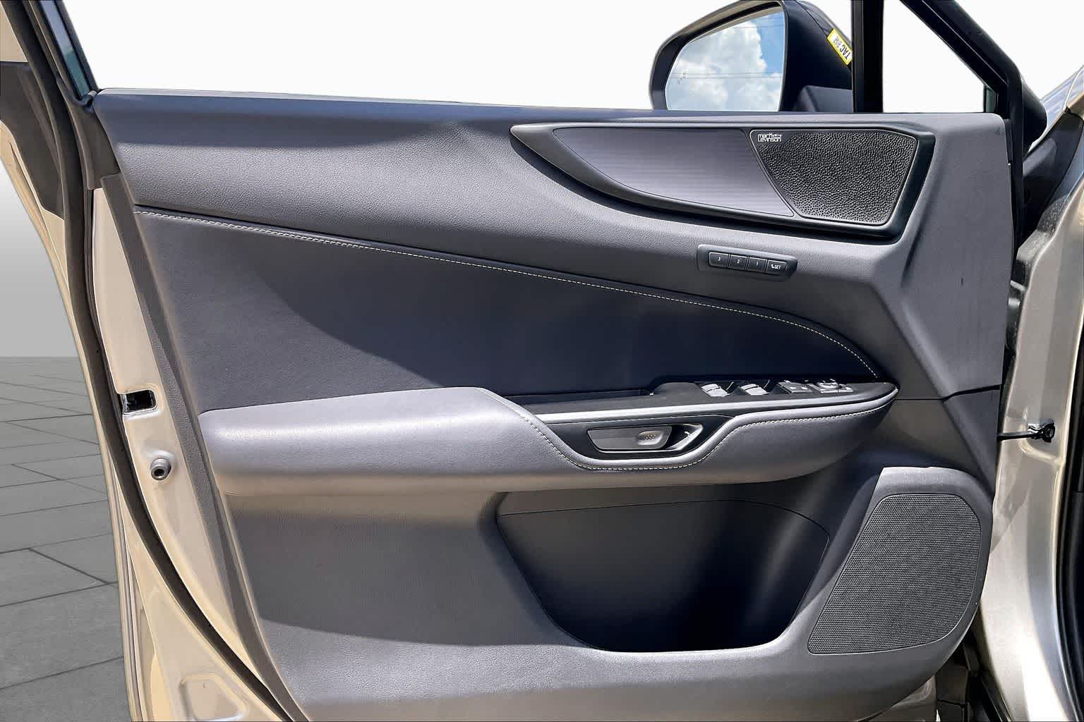 2026 Lexus NX 350 photo 15 of 21
