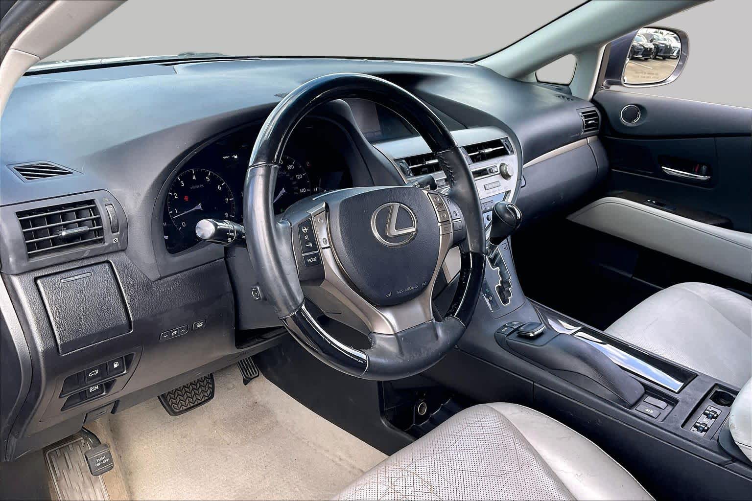 2015 Lexus RX 350 photo 15 of 34