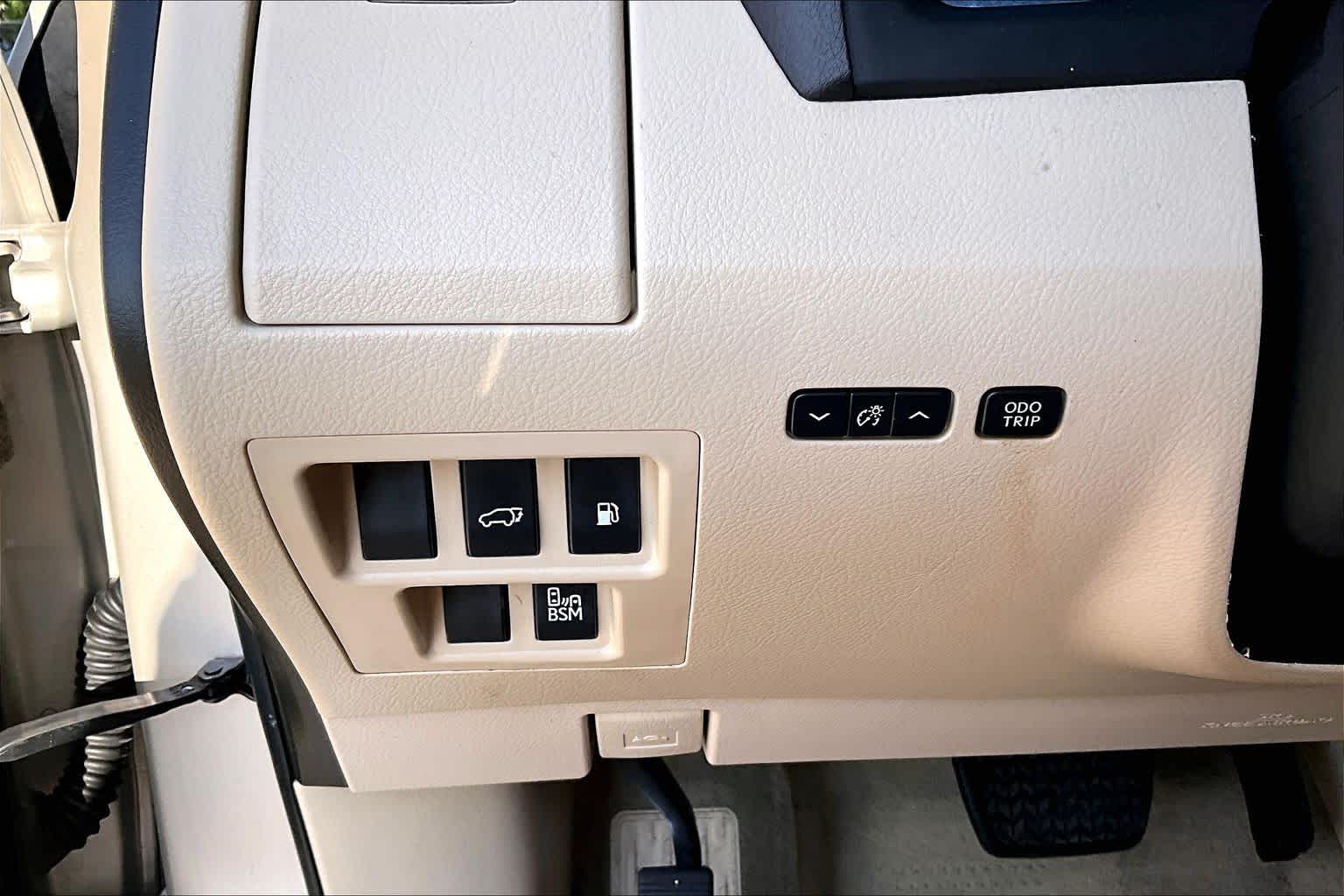 2014 Lexus RX 350 photo 31 of 32