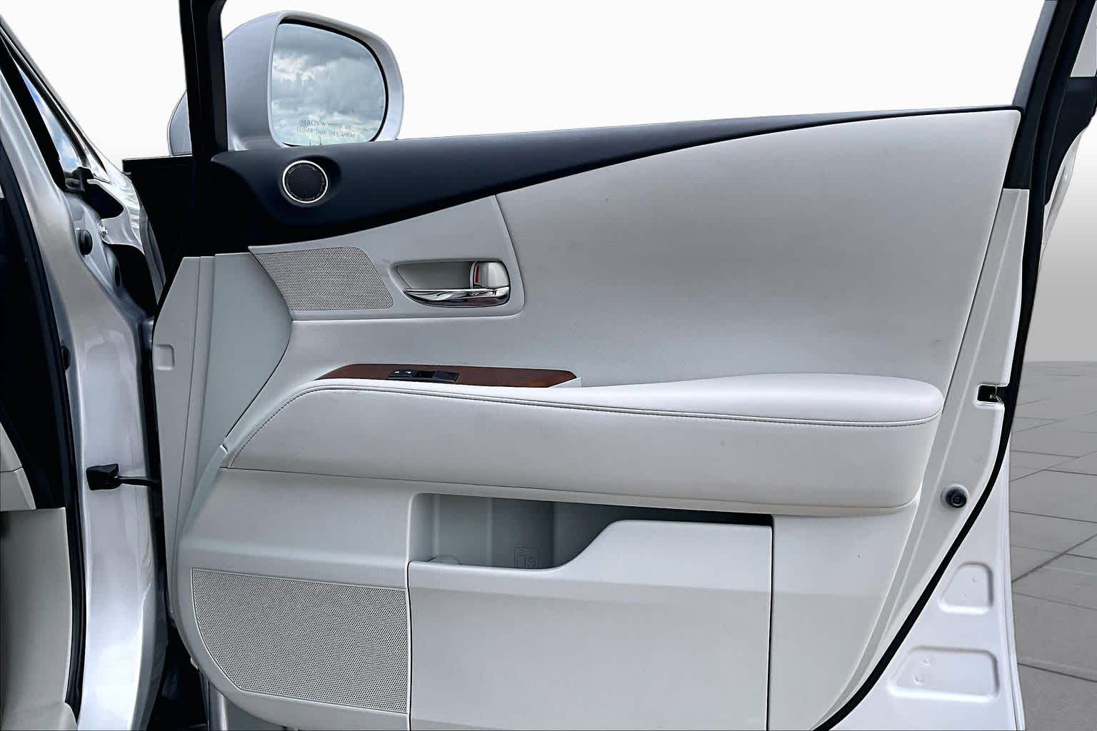 2011 Lexus RX 350  Tungsten Pearl at Group 1 Toyota Southwest