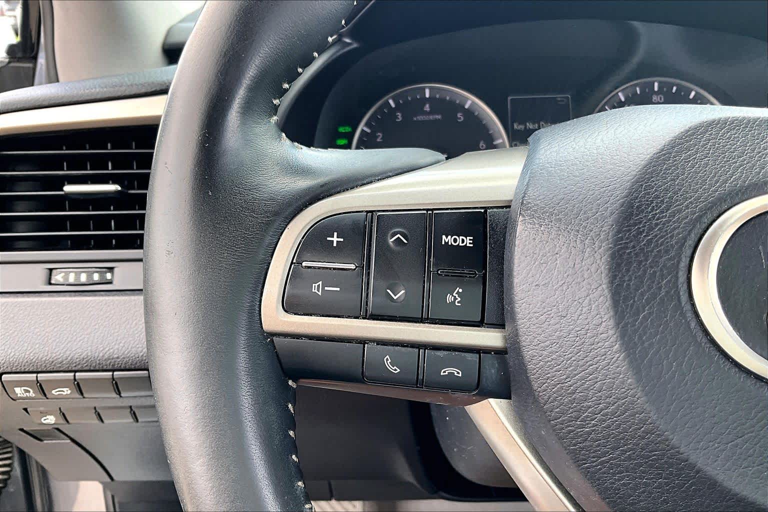 2016 Lexus RX 350 photo 21 of 34