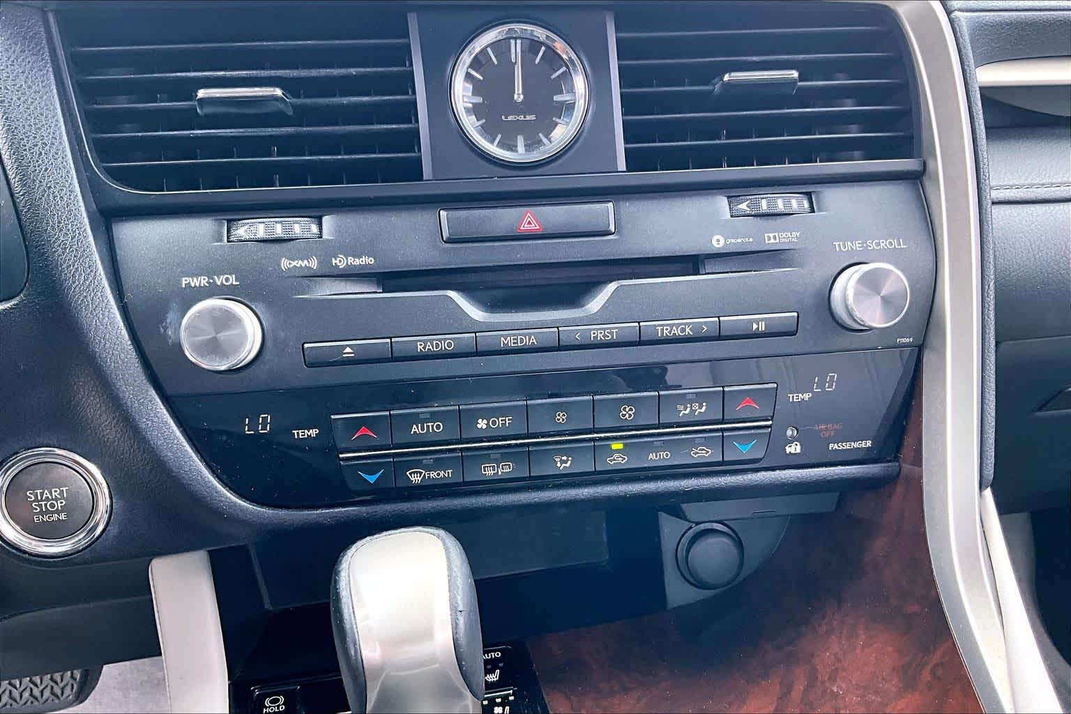 2016 Lexus RX 350 photo 32 of 34