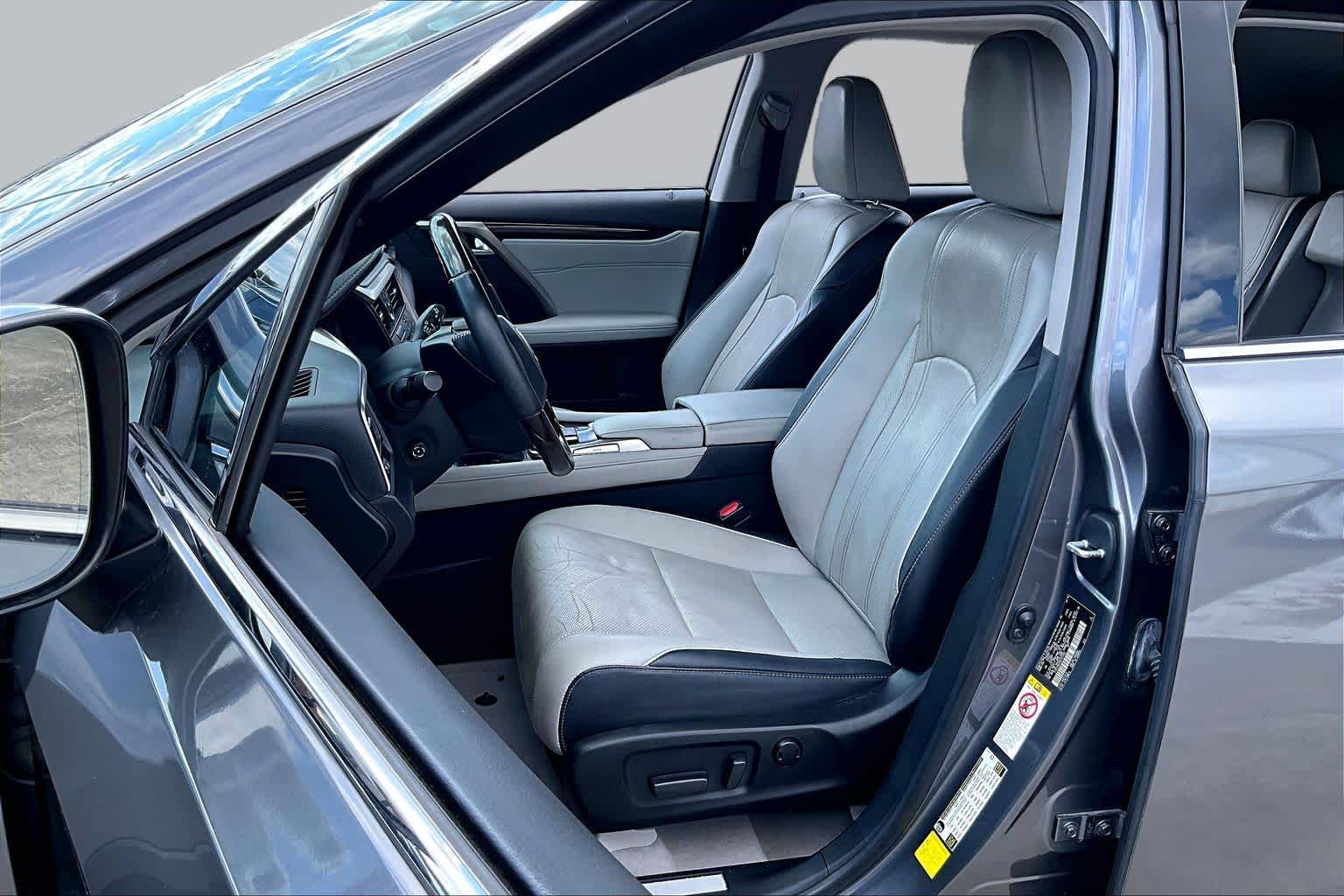 2016 Lexus RX 350 photo 7 of 34
