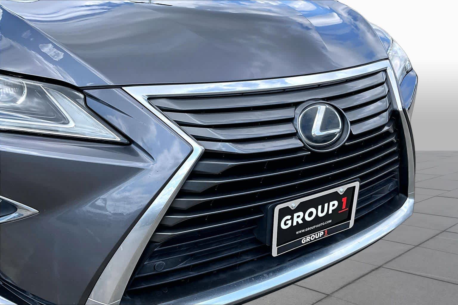 2016 Lexus RX 350 photo 27 of 34