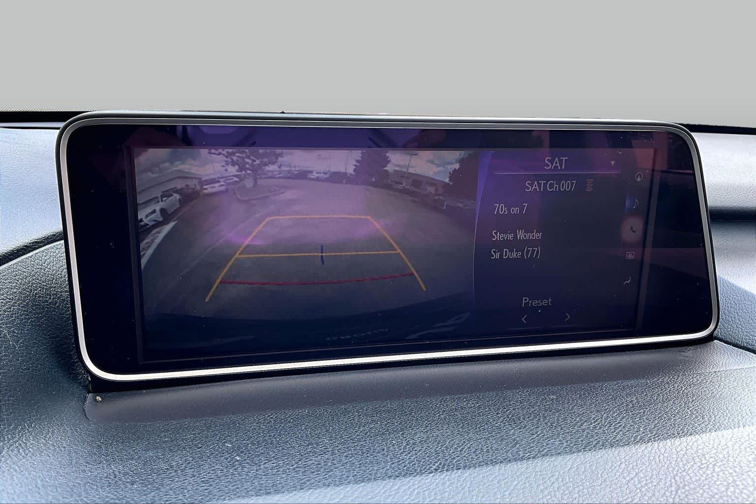2016 Lexus RX 350 photo 24 of 34