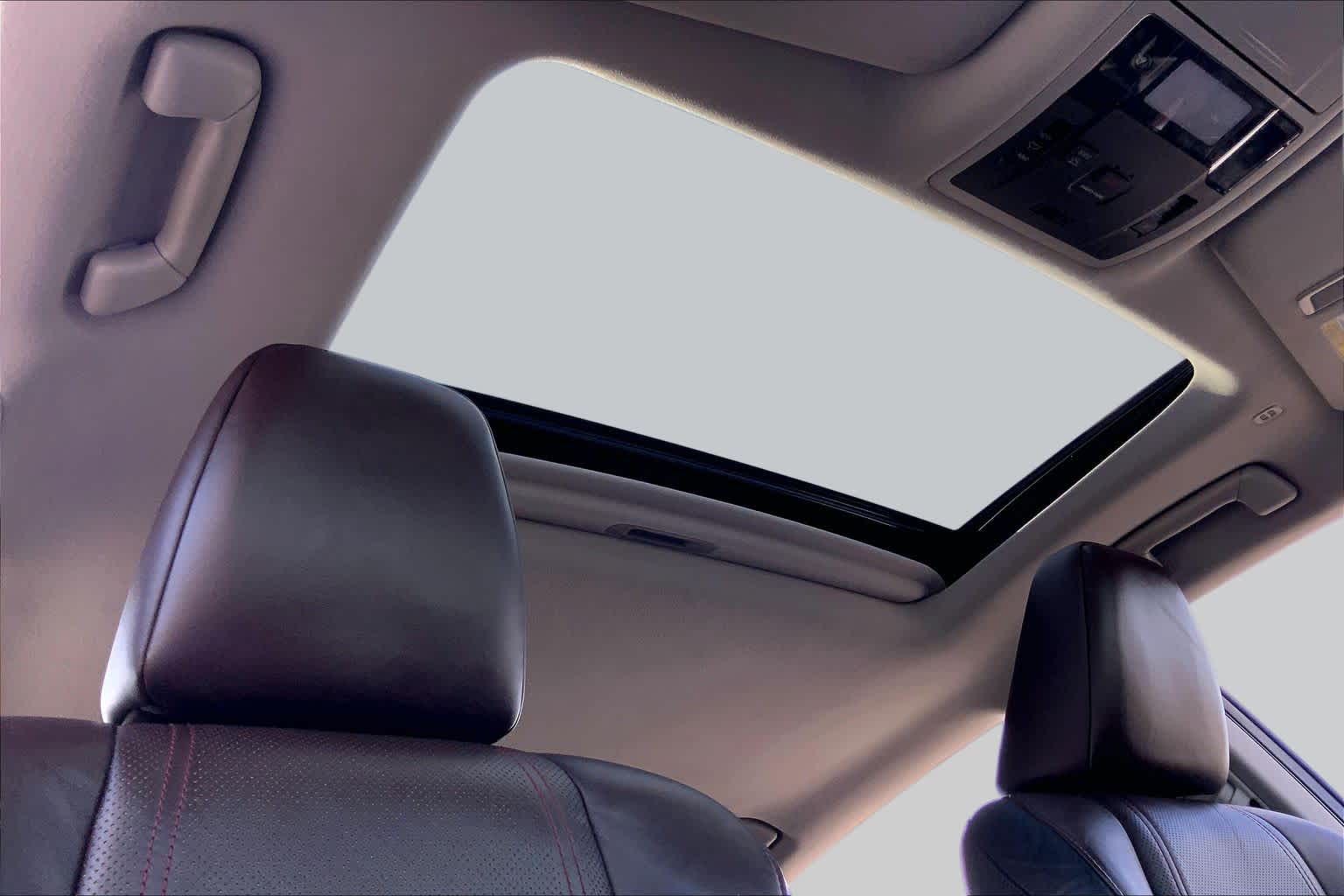 2017 Lexus RX 350 photo 14 of 36