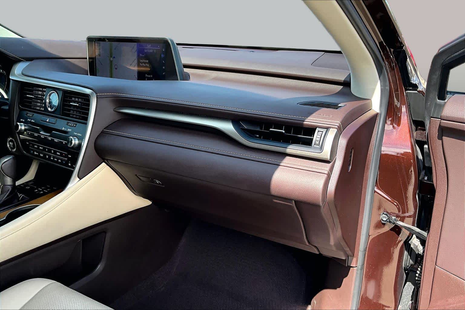 2018 Lexus RX 350 photo 16 of 34