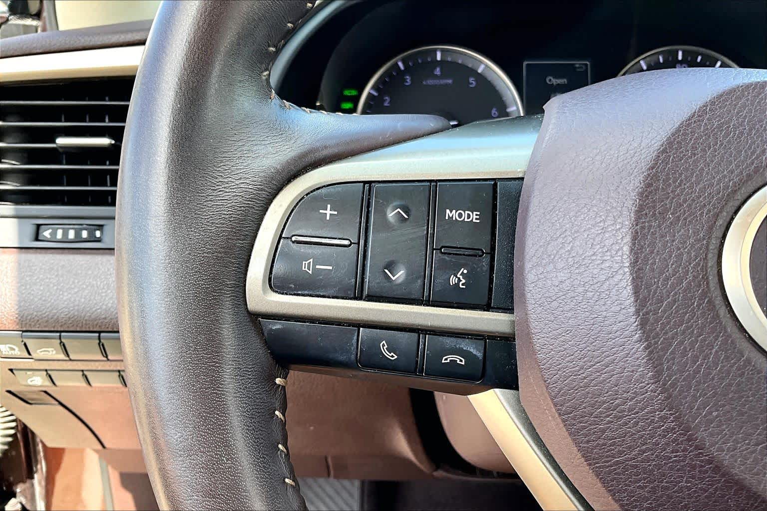 2018 Lexus RX 350 photo 21 of 34