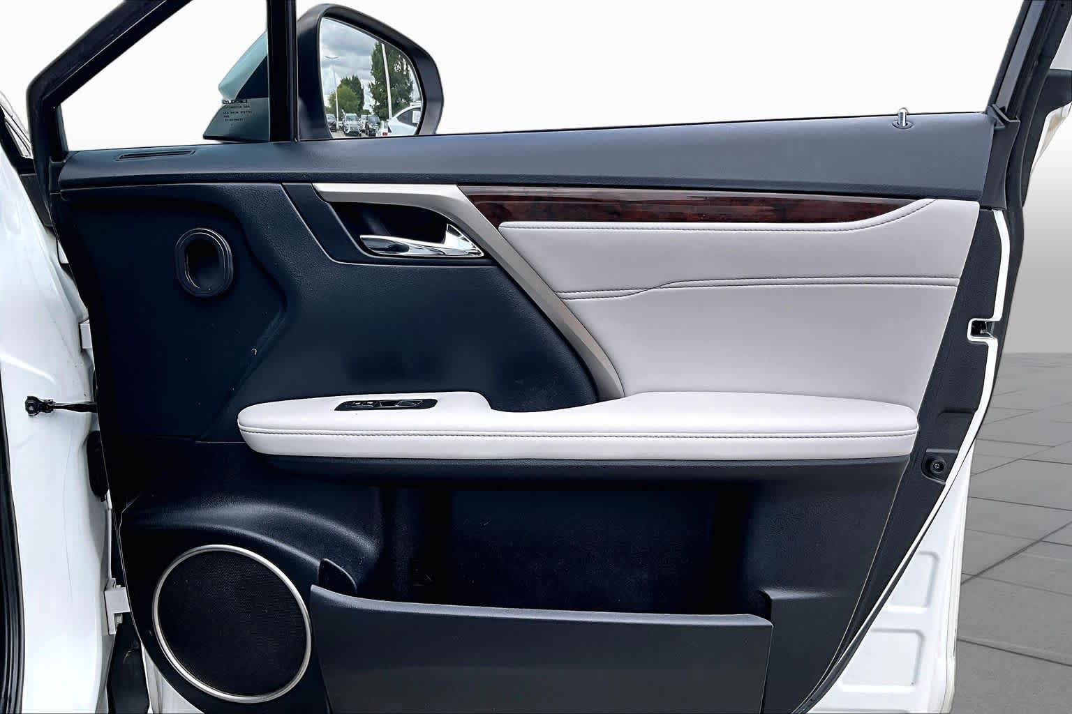 2018 Lexus RX 350 photo 20 of 34