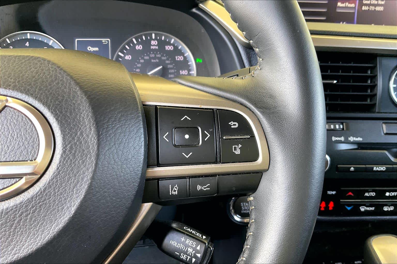 2017 Lexus RX 350 photo 4 of 5