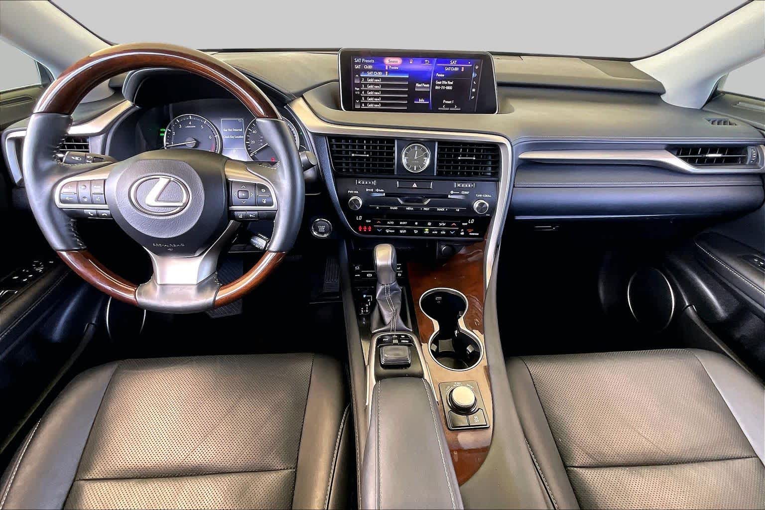 2017 Lexus RX 350 photo 13 of 34