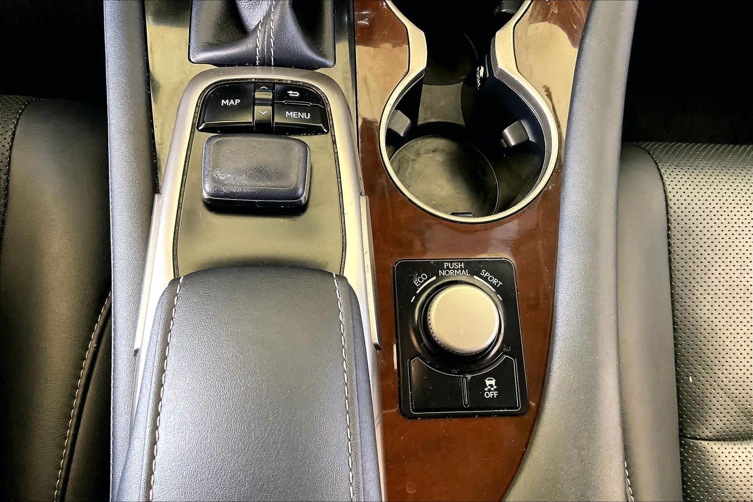 2017 Lexus RX 350 photo 33 of 34