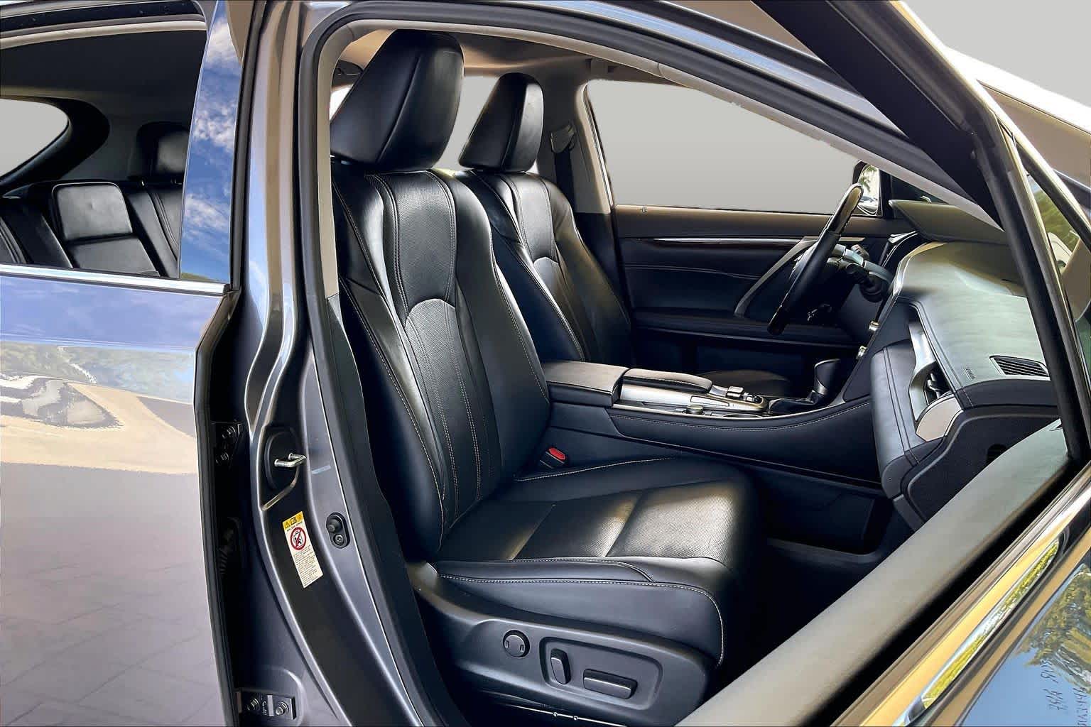 2017 Lexus RX 350 photo 8 of 34