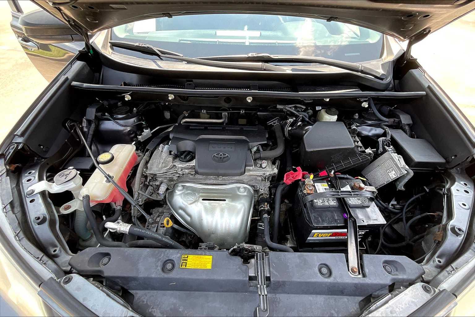 2015 Toyota RAV4 LE Magnetic Gray Metallic at AutoNation USA Houston