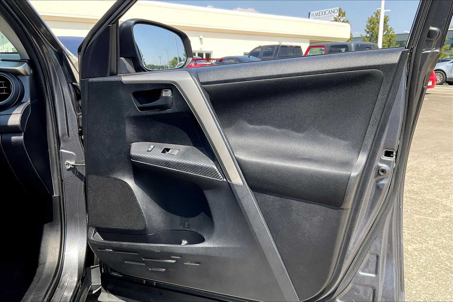 2015 Toyota RAV4 LE Magnetic Gray Metallic at AutoNation USA Houston