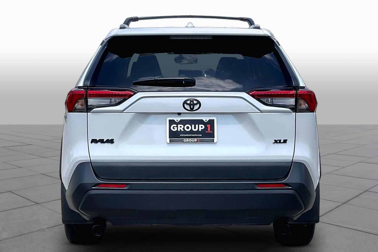 2024 Toyota RAV4 XLE Premium Wind Chill Pearl at Westside Kia