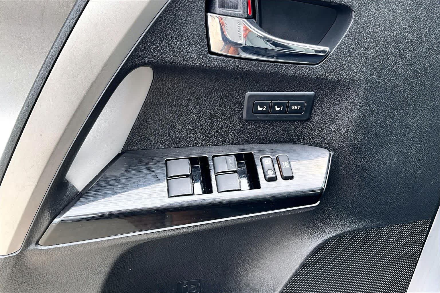 2016 Toyota RAV4 Limited Silver Sky Metallic at Westside Kia
