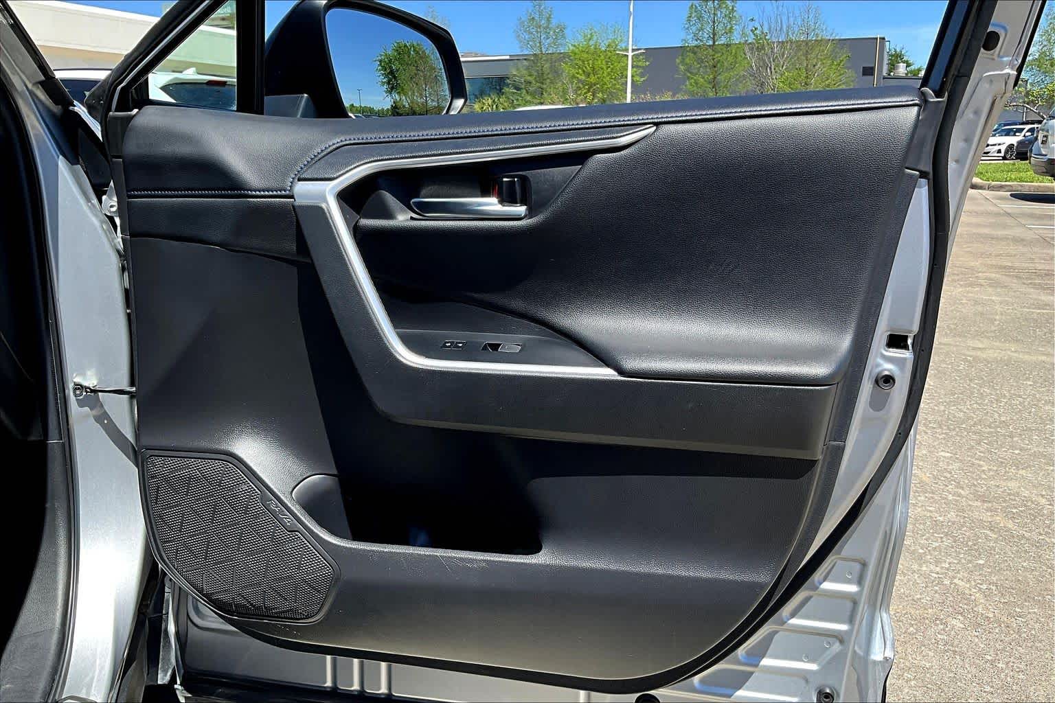 2022 Toyota RAV4 Hybrid XSE Silver Sky Metallic/Midnight Black Metallic at AutoNation Toyota Gulf Fwy