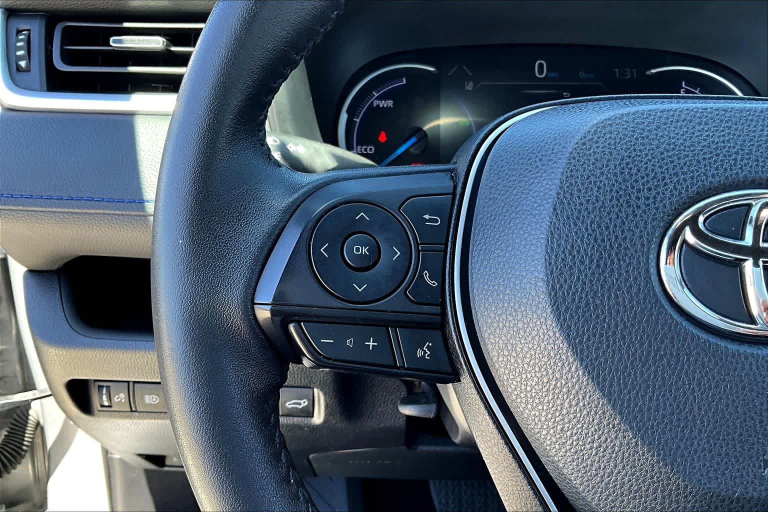 2022 Toyota RAV4 Hybrid XSE Silver Sky Metallic/Midnight Black Metallic at AutoNation Toyota Gulf Fwy