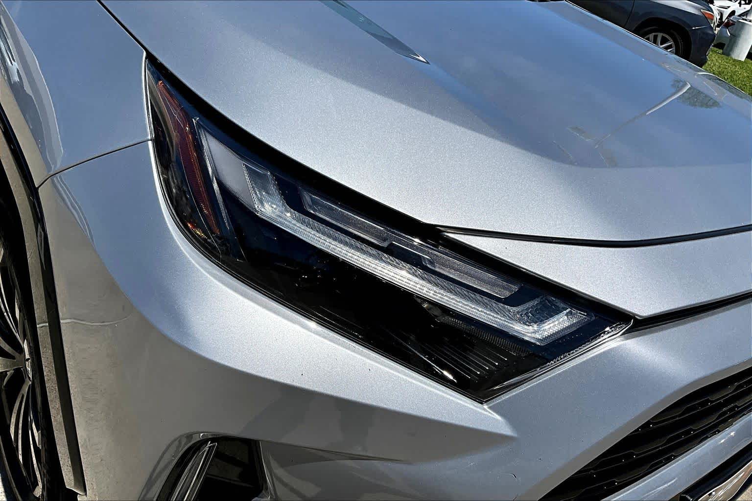 2022 Toyota RAV4 Hybrid XSE Silver Sky Metallic/Midnight Black Metallic at AutoNation Toyota Gulf Fwy