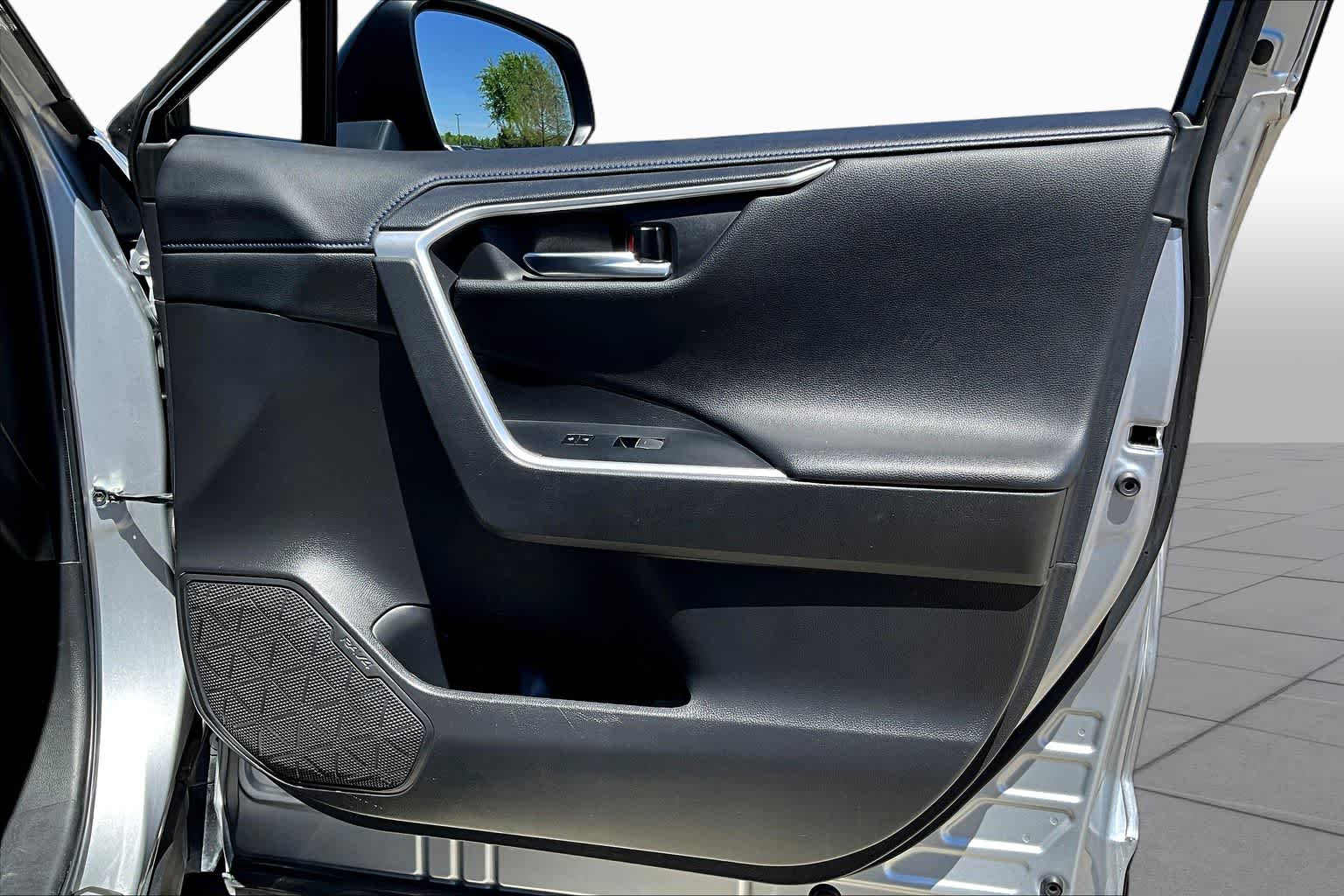 2022 Toyota RAV4 Hybrid XSE Silver Sky Metallic/Midnight Black Metallic at Lone Star Chevrolet
