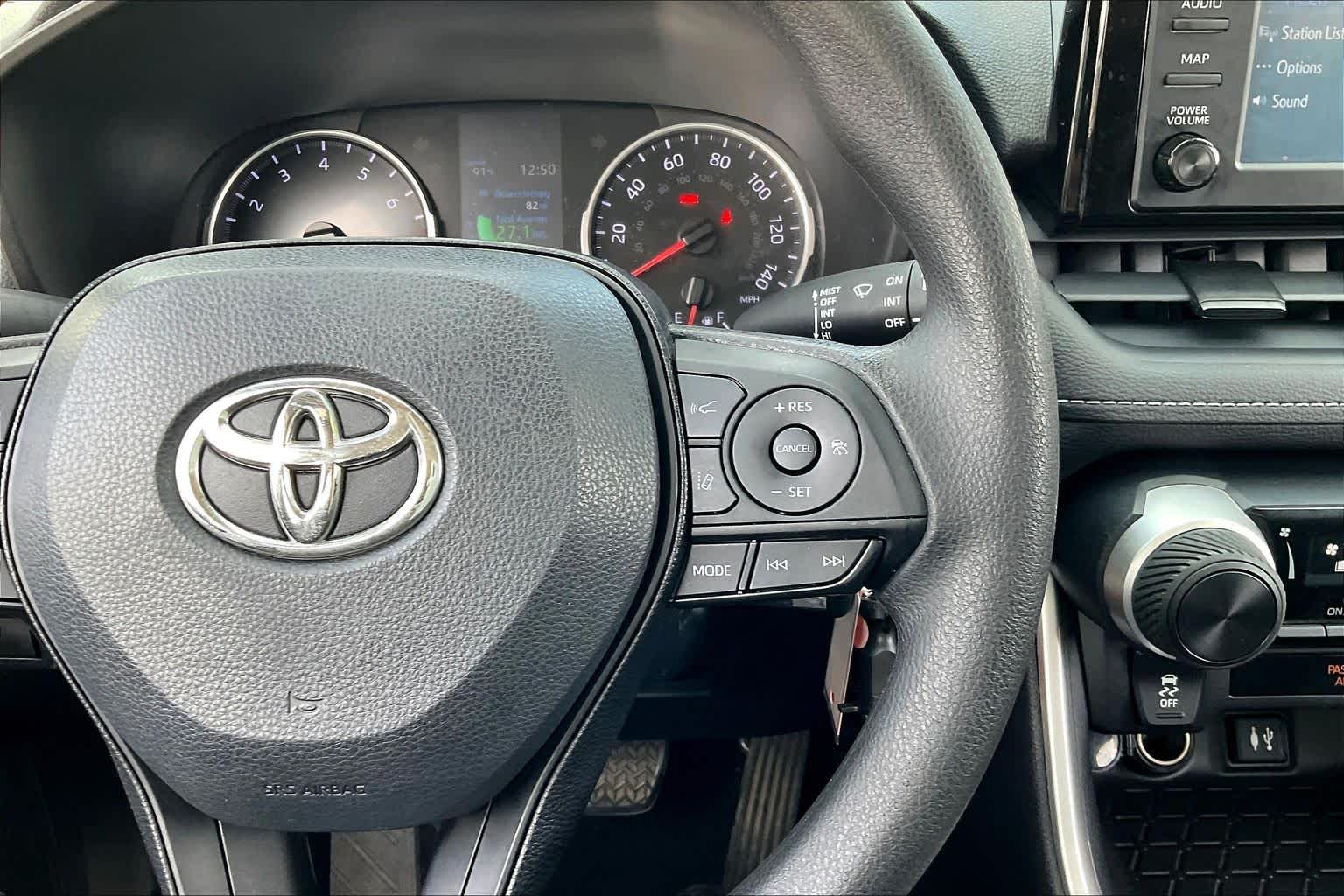 2019 Toyota RAV4 LE Super White at Davis Chevrolet