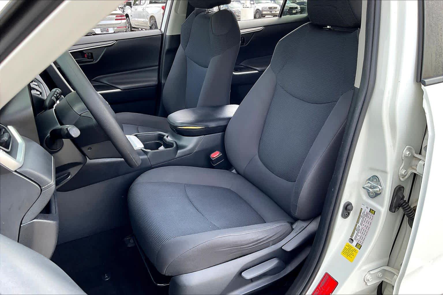 2019 Toyota RAV4 LE Super White at Davis Chevrolet