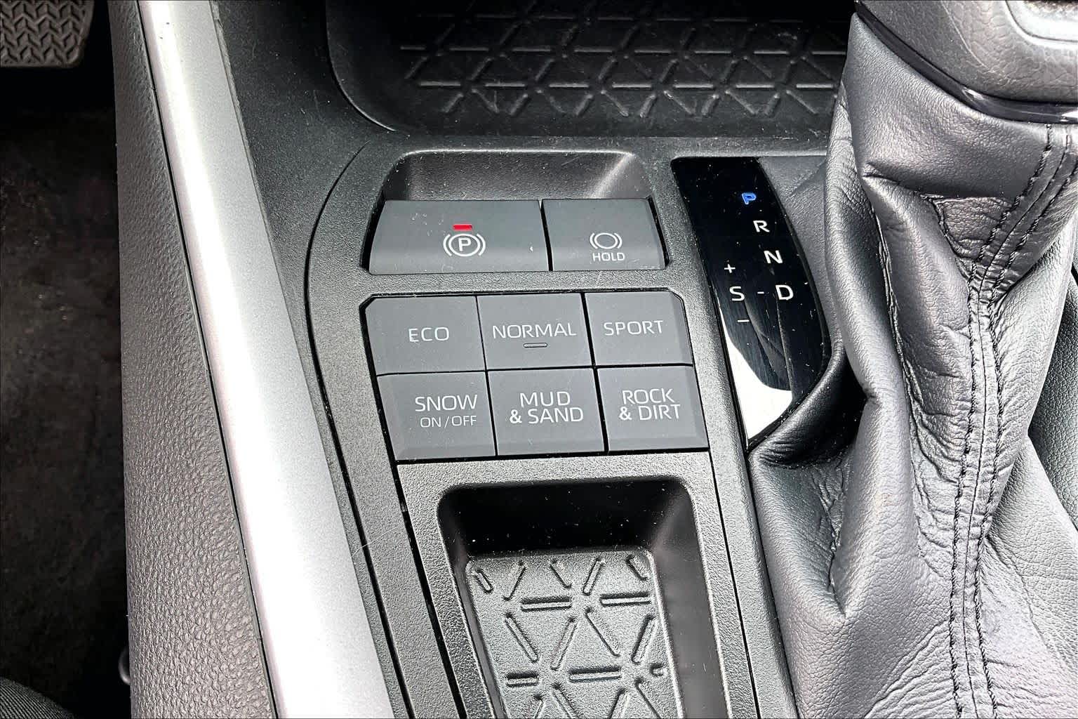 2022 Toyota RAV4 XLE Magnetic Gray Metallic at Group 1 Toyota Southwest